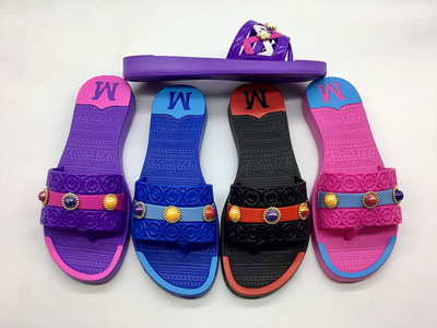 Pantuflas de PVC
