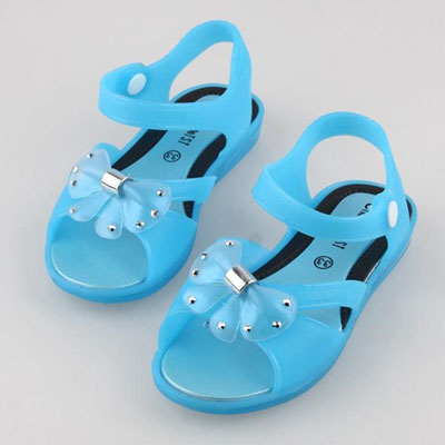 Inyectora de PVC para Pantuflas, de Un Solo Color