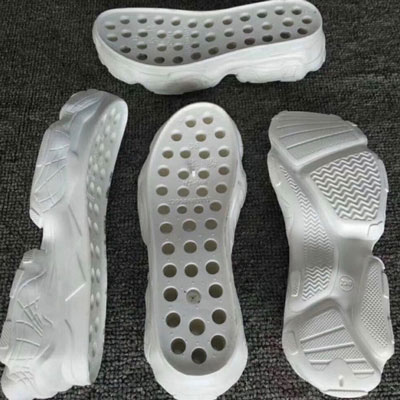 Inyectora de PVC para Pantuflas, de Un Solo Color